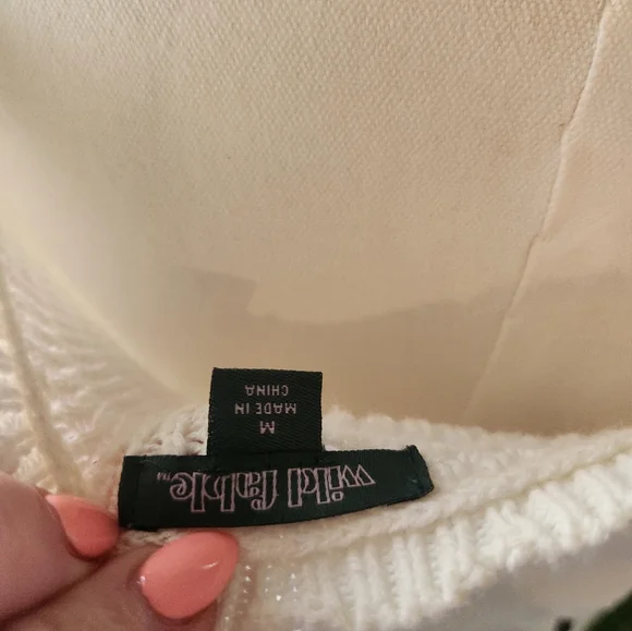 Wild Fable White Knit Crop Top with Red Floral Design - Picture 4 of 5